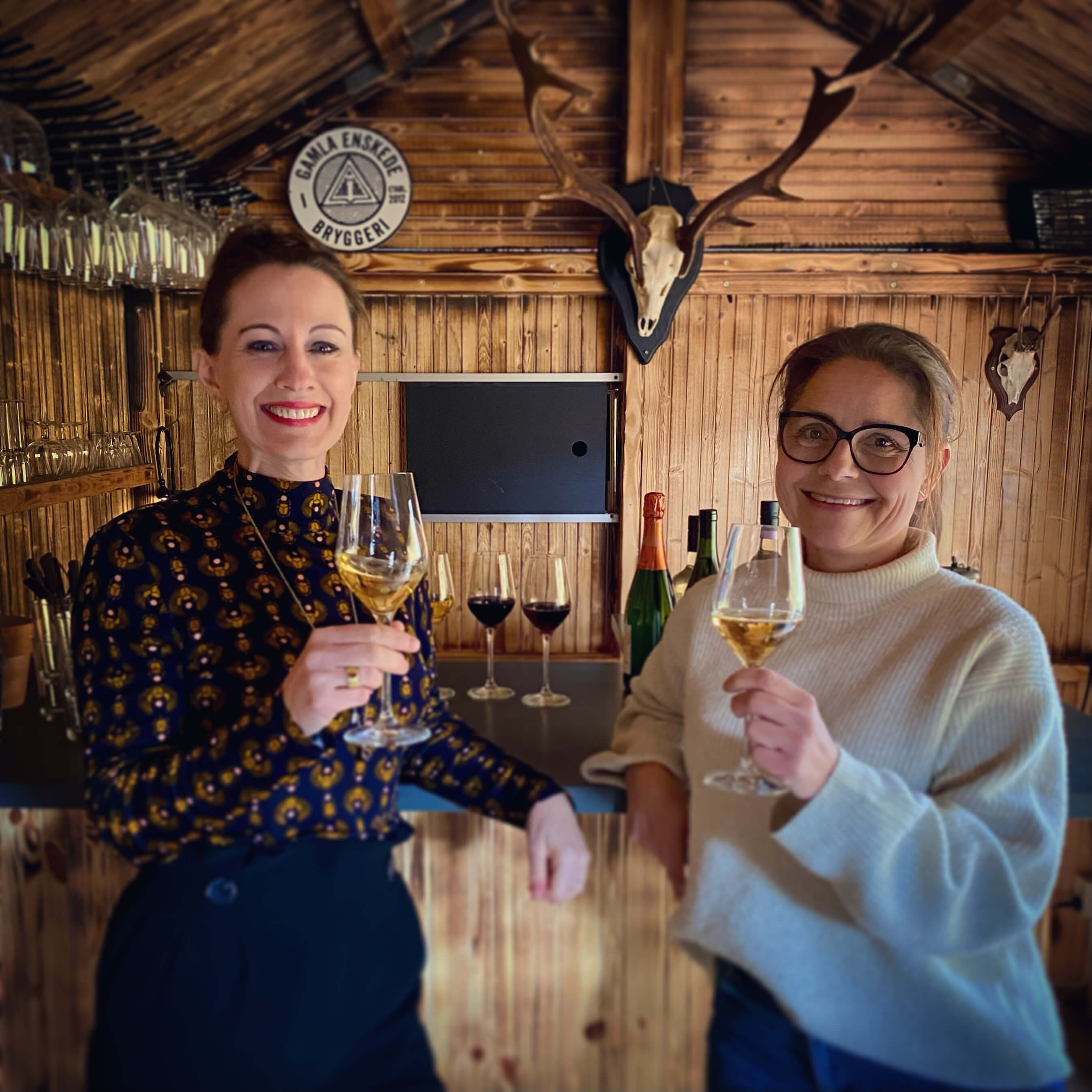 Vinprovning i jakstugan
